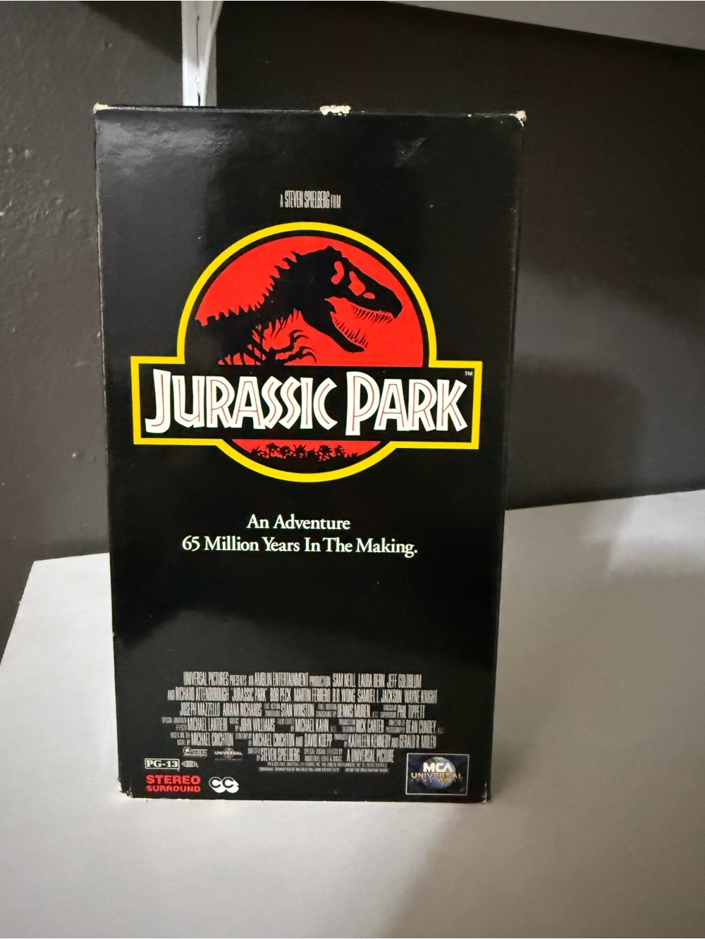 Vintage 1993 Jurassic Park - mca universal vhs release